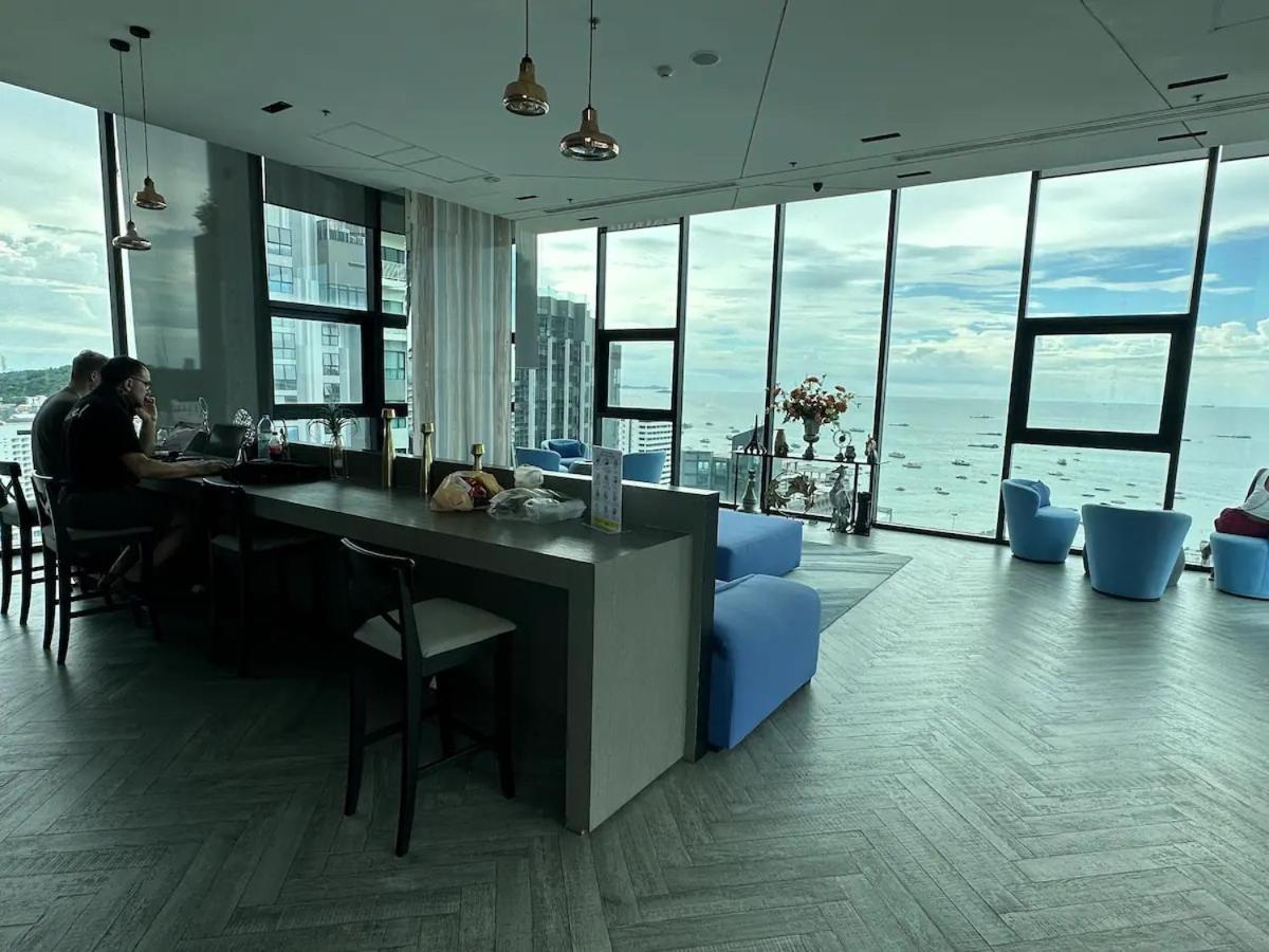 Amazing Infinity Pool Condo Next To The Beach 파타야 외부 사진
